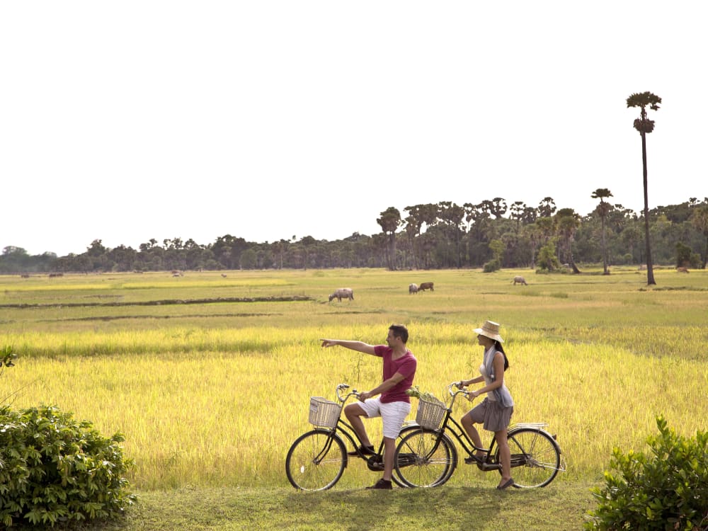 Anantara_Angkor_Resort_Bike_Tour_aprwee