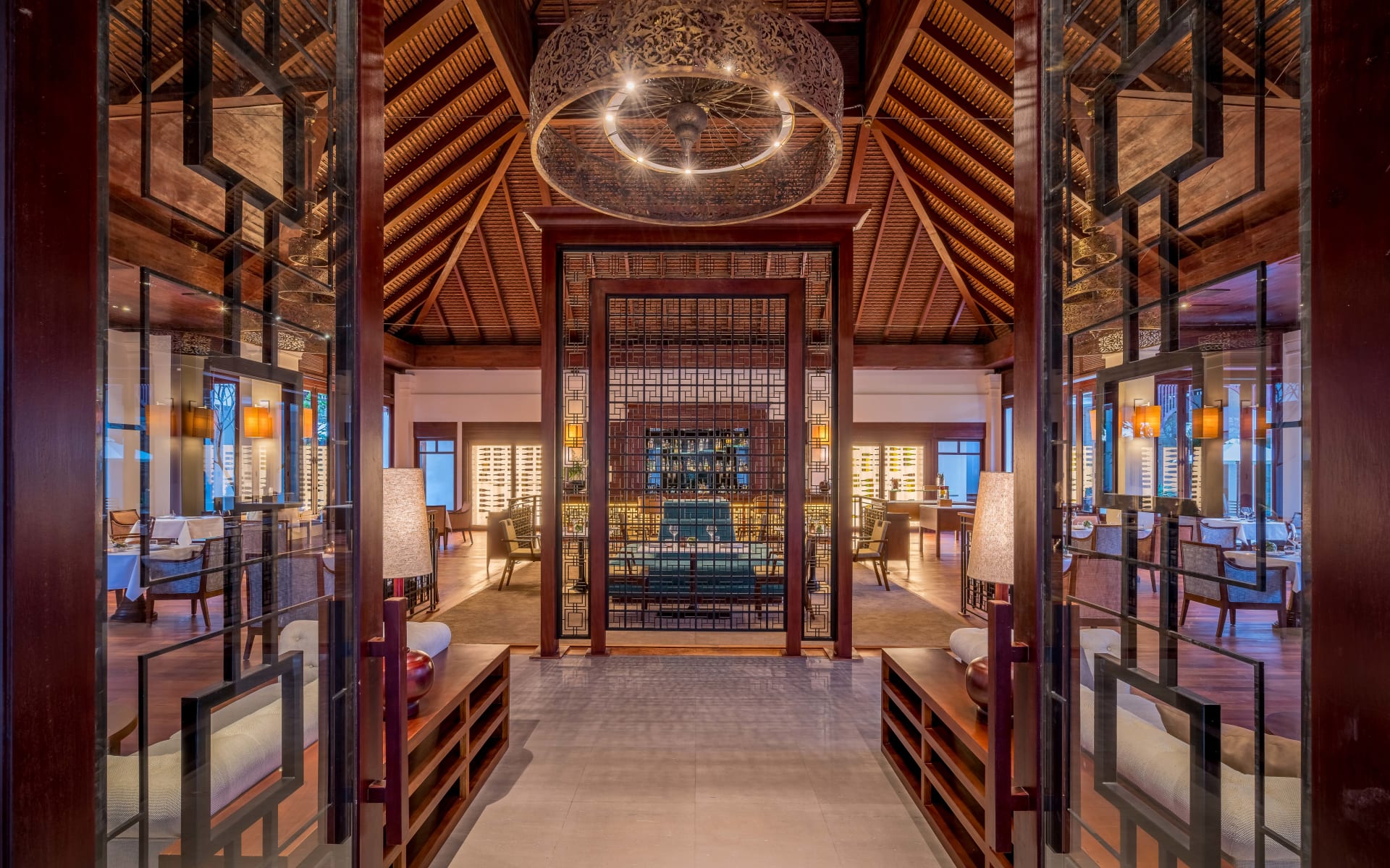 Anantara_Angkor_Resort_Chi_Restaurant_ao54rt
