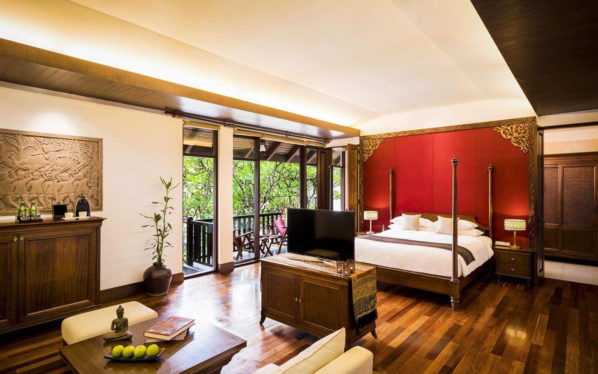 Anantara_Angkor_Resort_Sothea_Suite_mixhet