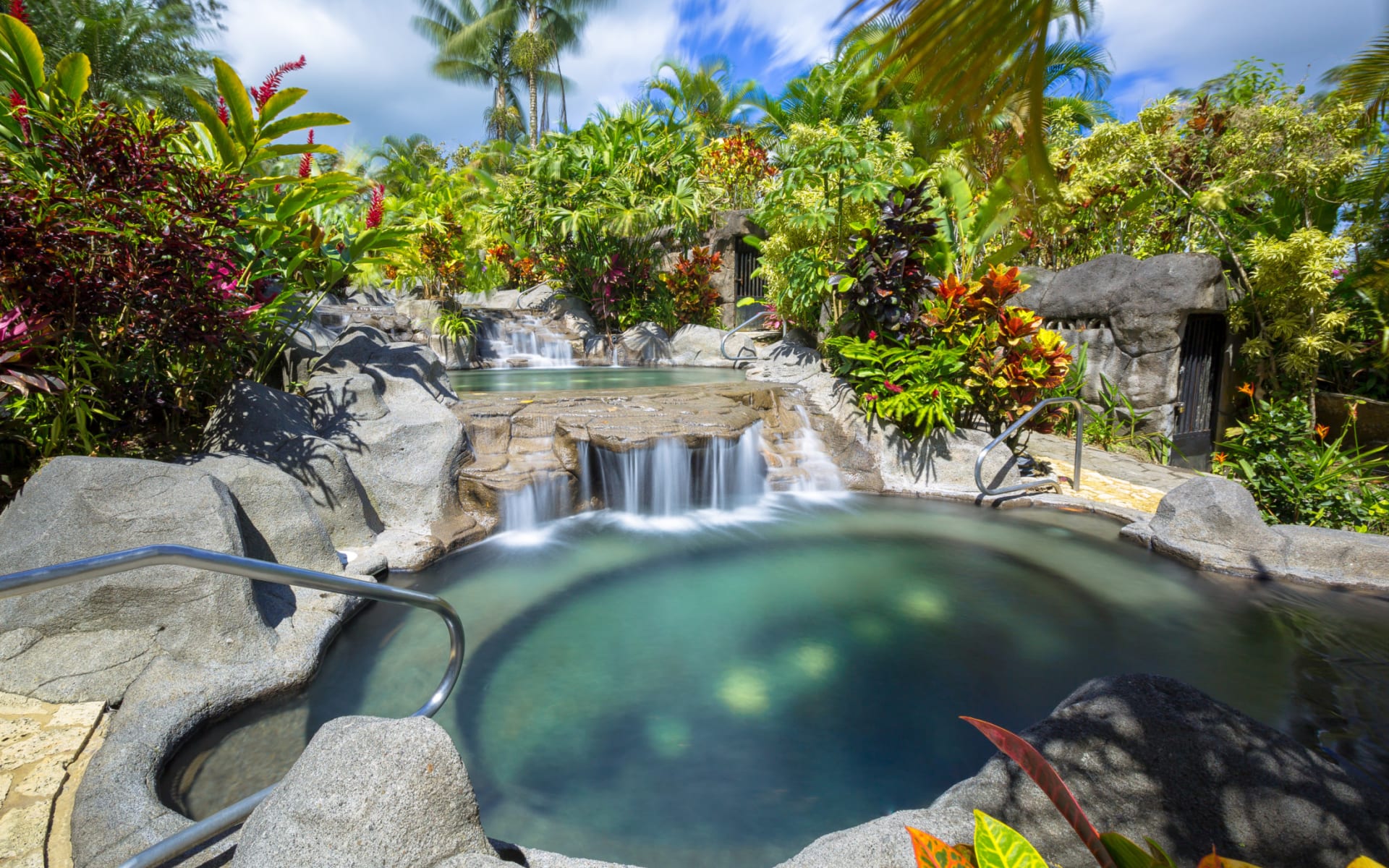 Arenal_Kioro_costa_rica_pool