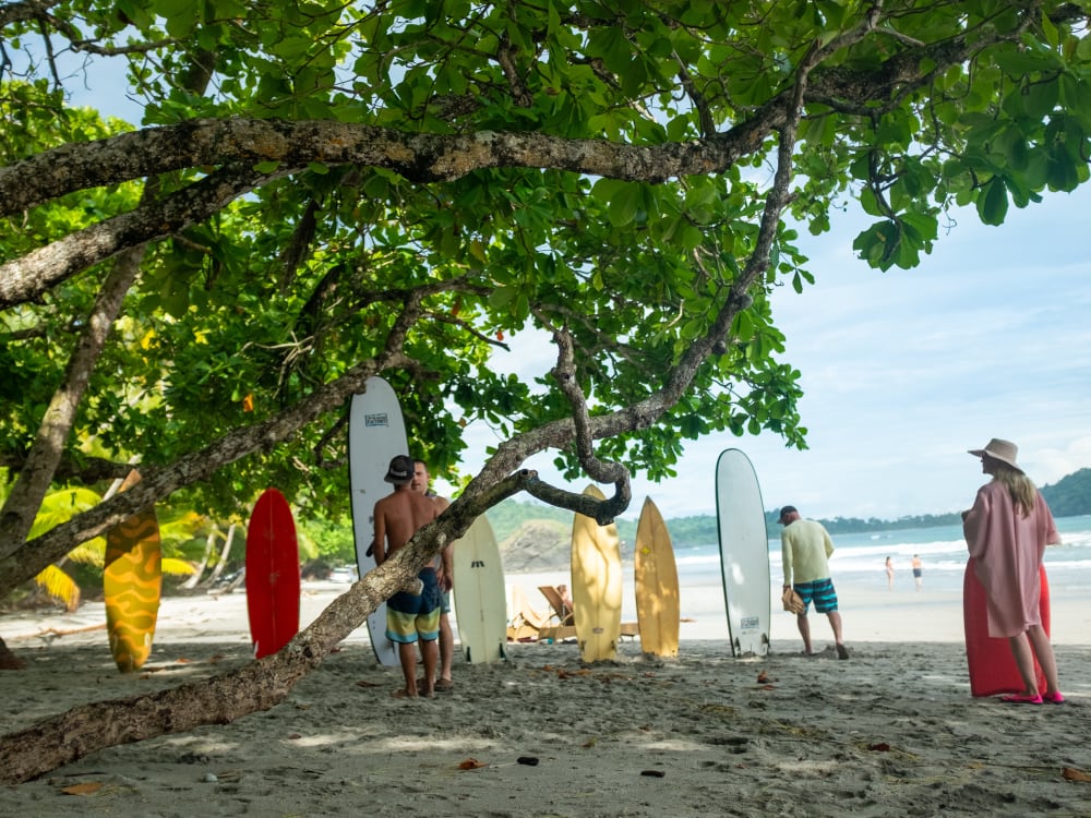 Arenas_del_mar_costa_rica_ surfing