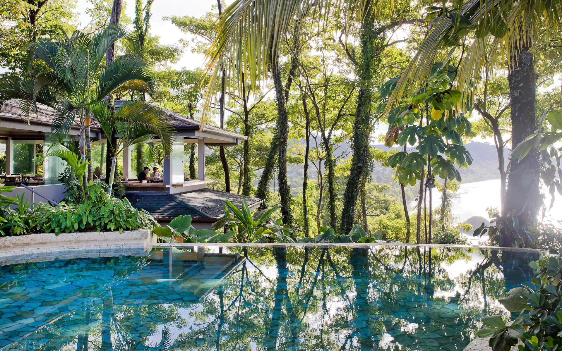 ArenasdelMar_costa_rica_pool_view