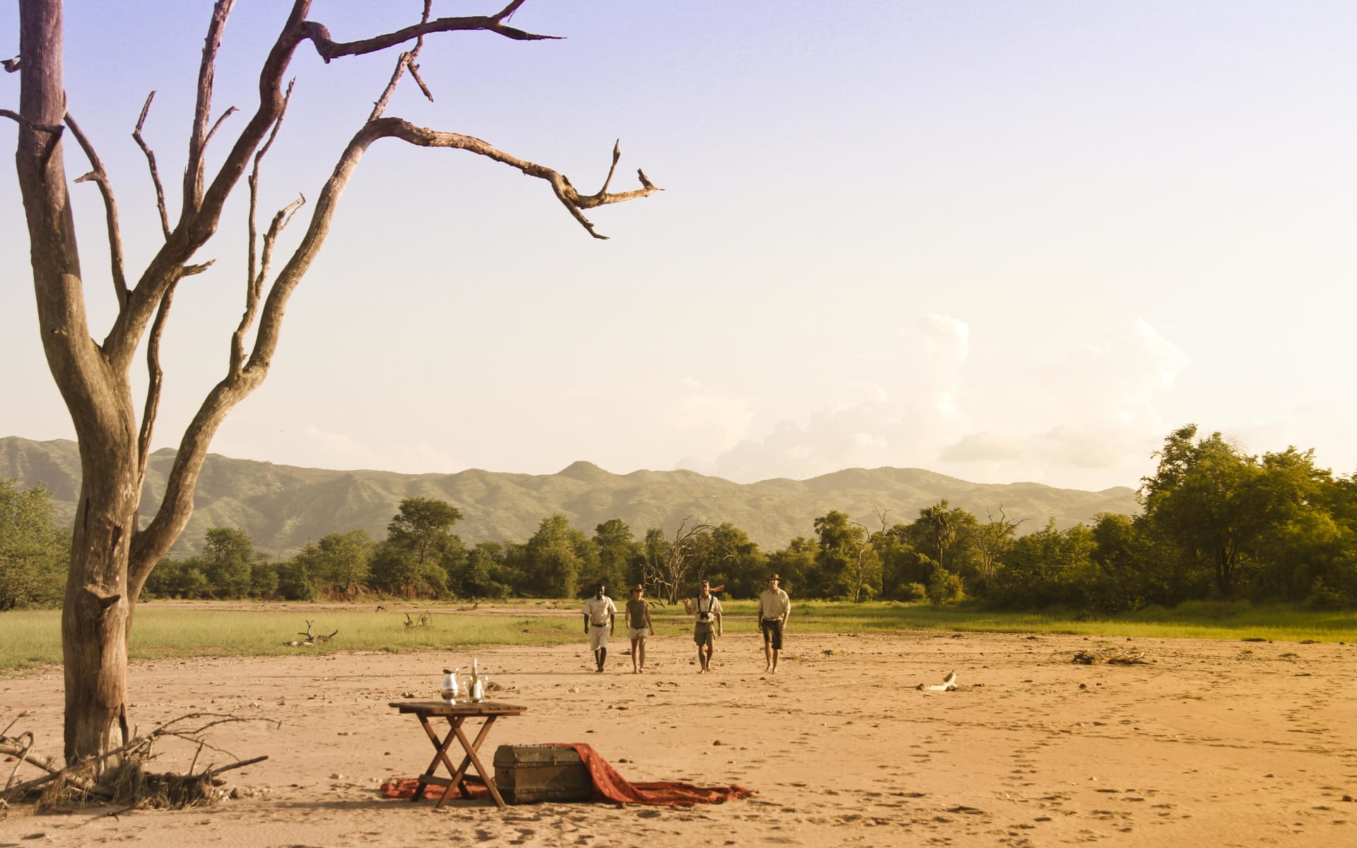 Changa_camp_zimbabwe_Guided_Game_Walk_hpo6wq