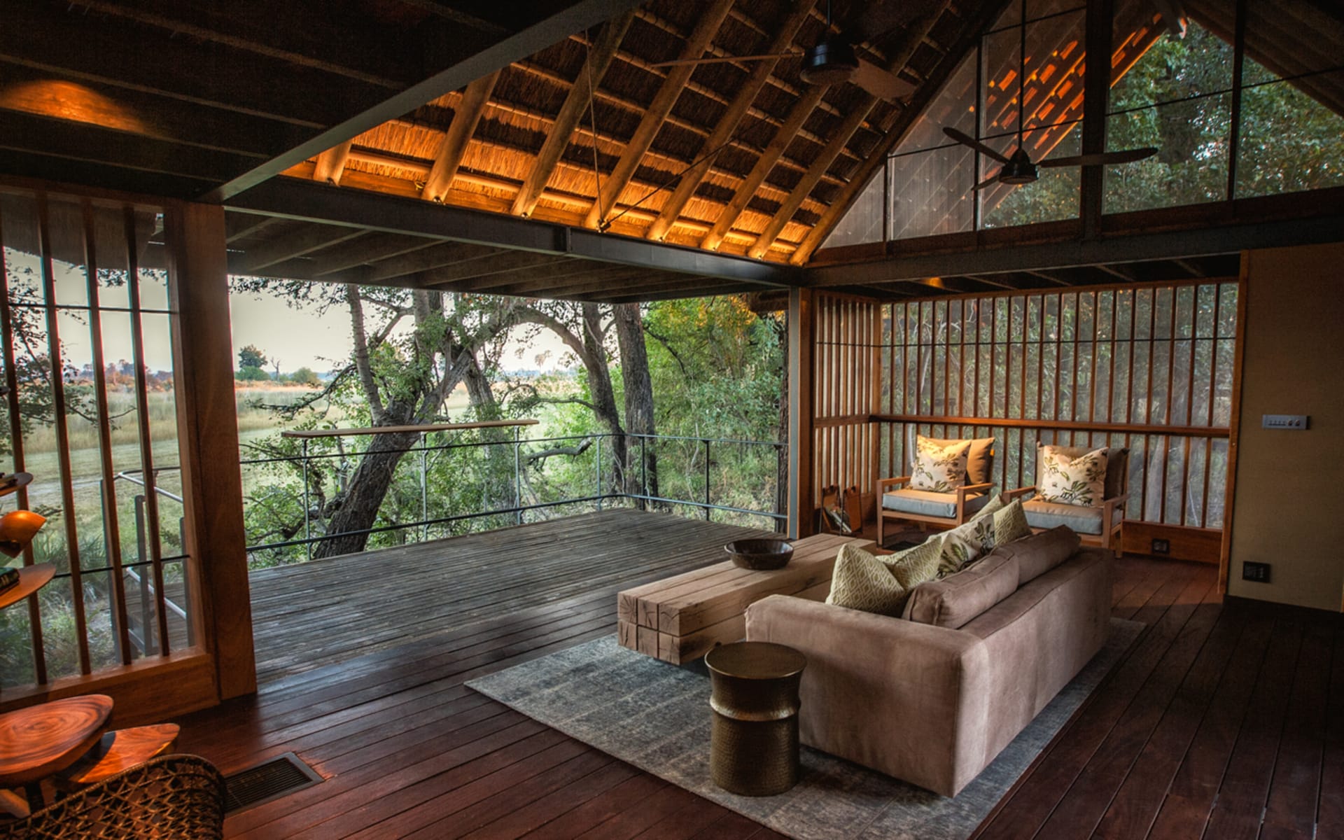 Chitabe_Camp_Lodge_1280x853_dmg2ou