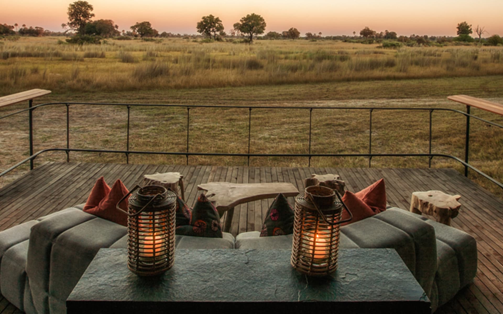 Chitabe_Camp_Seating_with_Wilderness_View_683x1024_o9qmqr