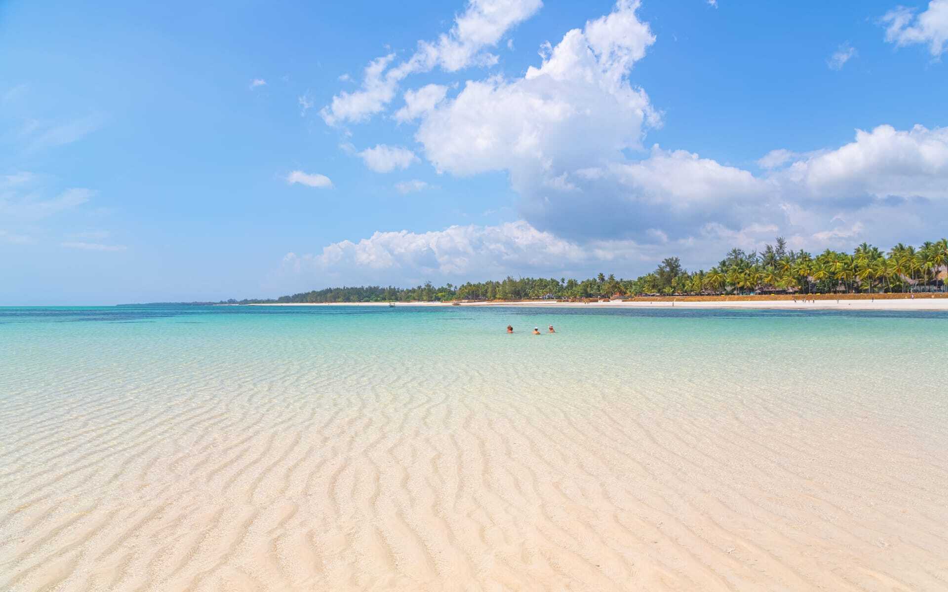 Relax on the white sandy beaches of Diani