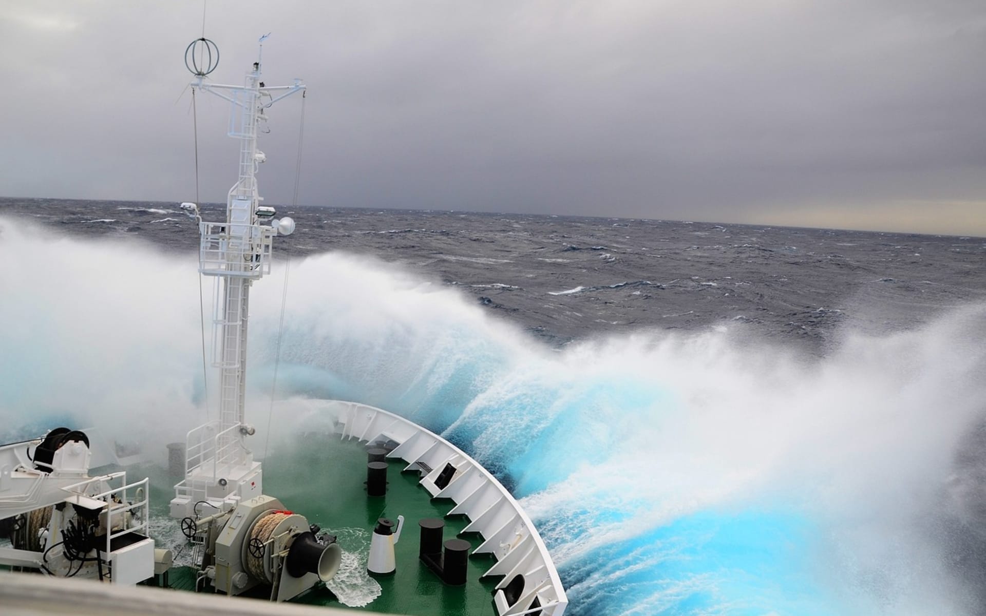 Drake_Passage_Free_Stock_Image_Pixabay_CCMichelle2214_kzymvh