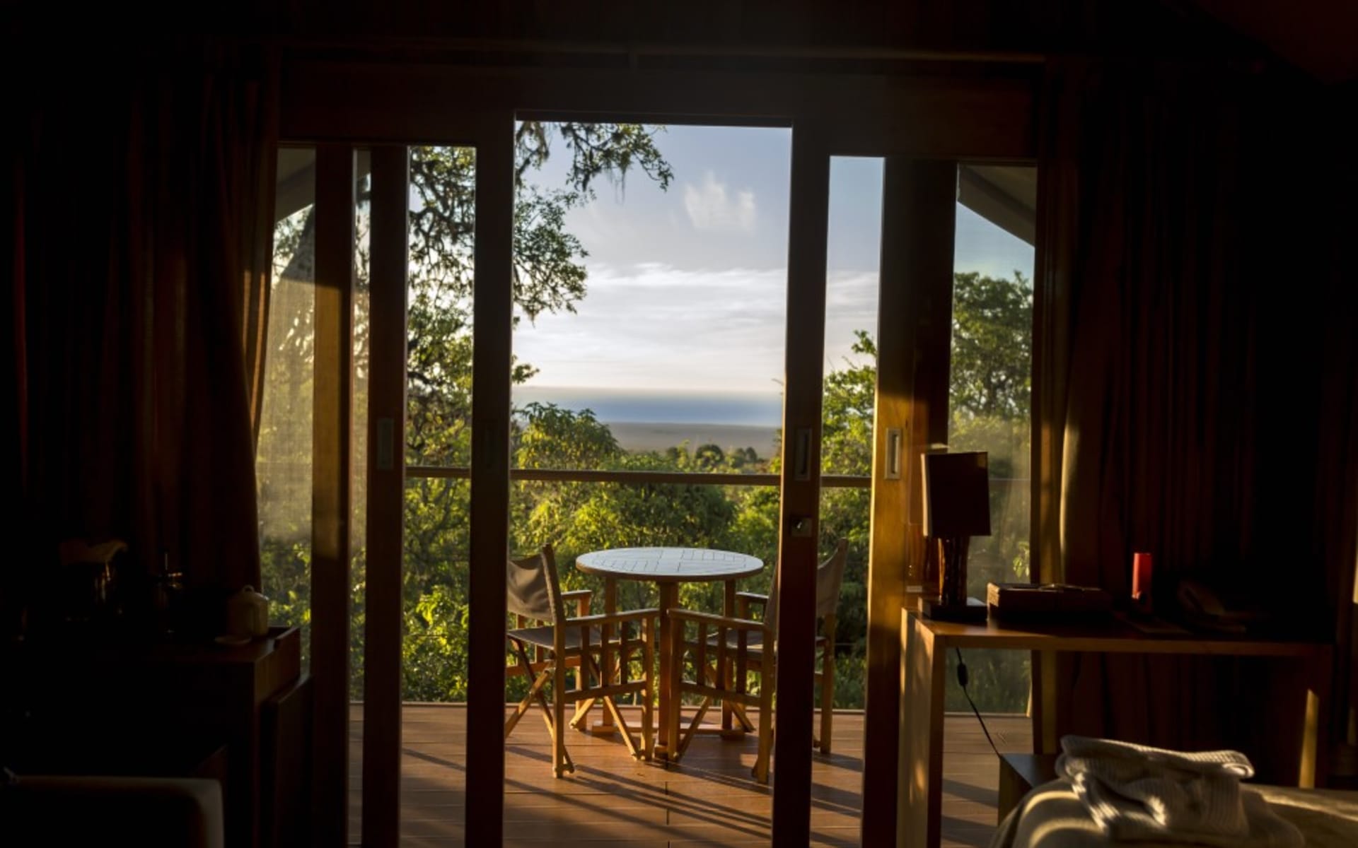 Galapagos_Safari_Camp_Private_Deck_and_View_1000x667_q7iokx