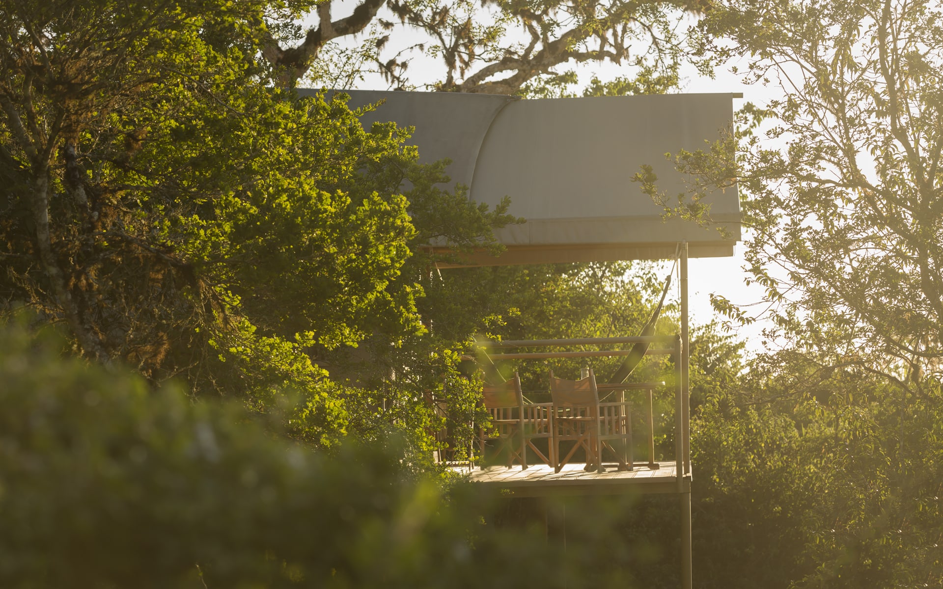 Galapagos_Safari_Camp_Tent_Deck_View_ysohk7