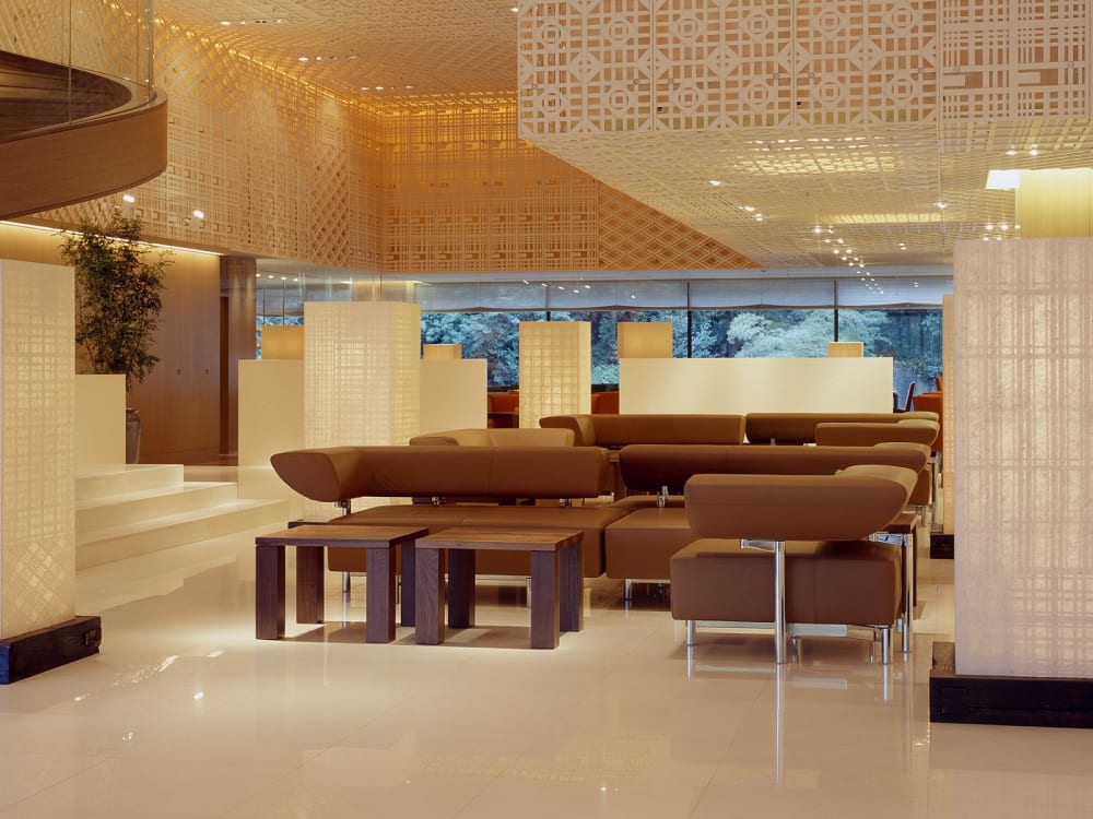 Hyatt_Regency_Kyoto_Lobby_2_vh1yyn