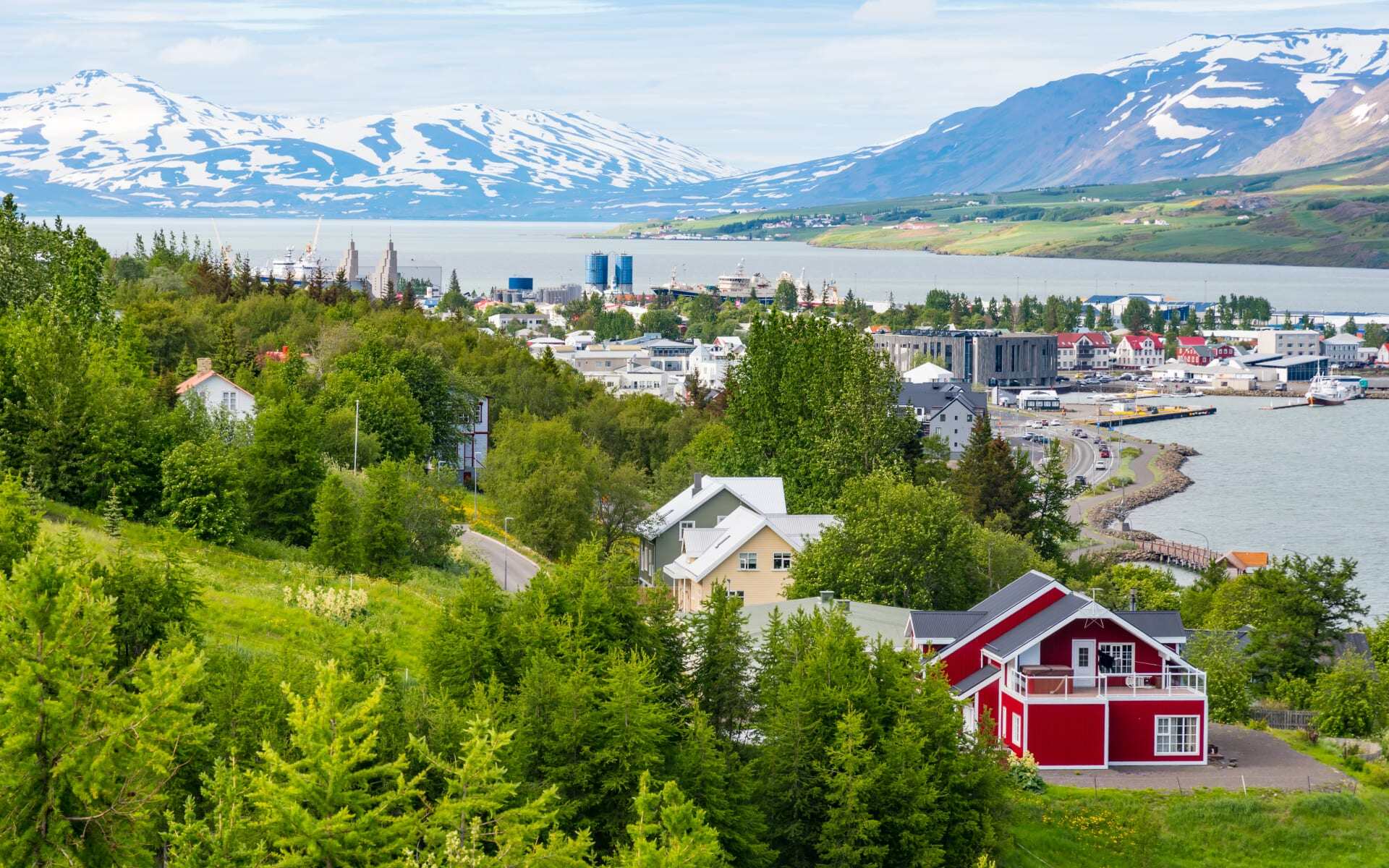 Akureyri in Iceland is surrounded by green.