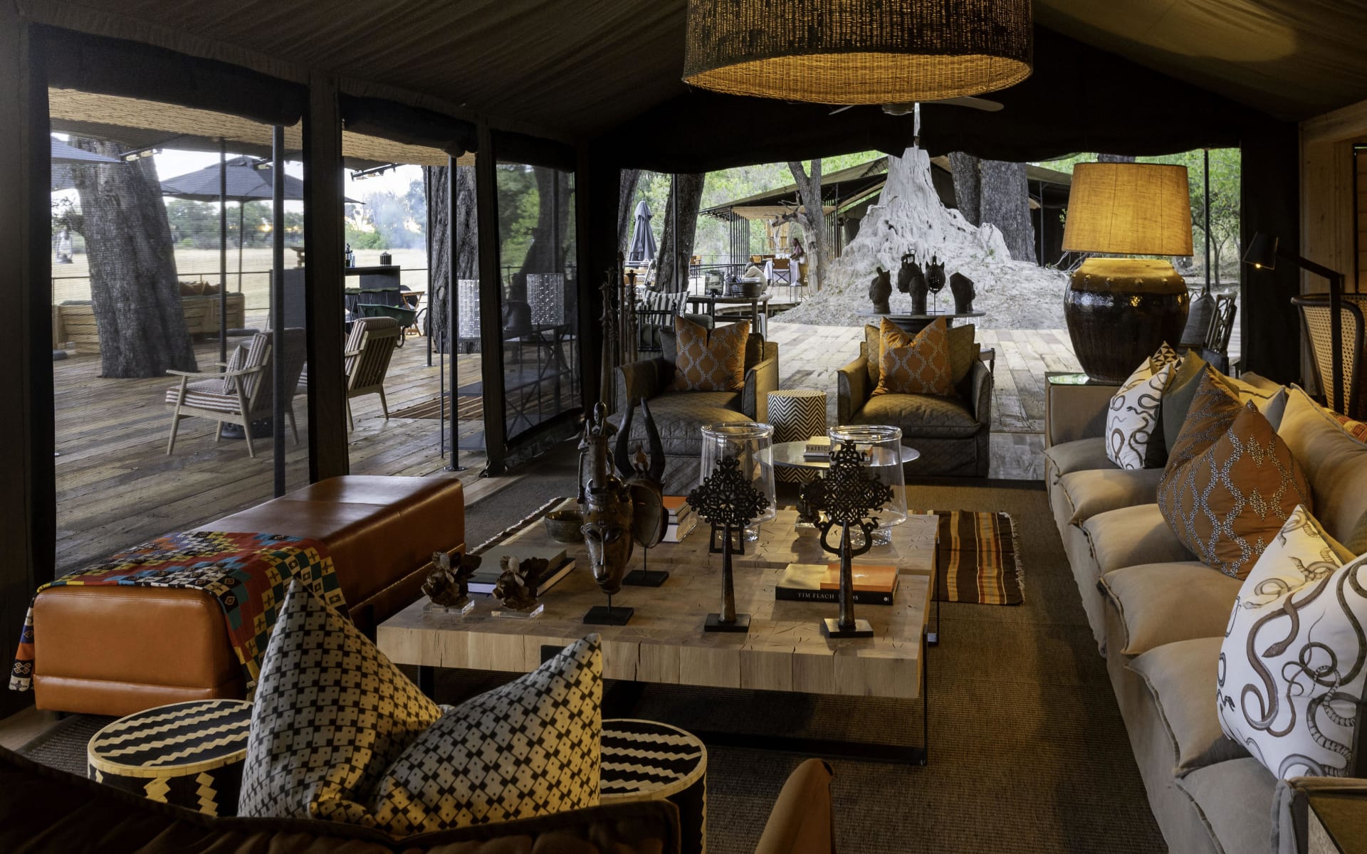 Kiri_Camp_Lounge_gvcgdk