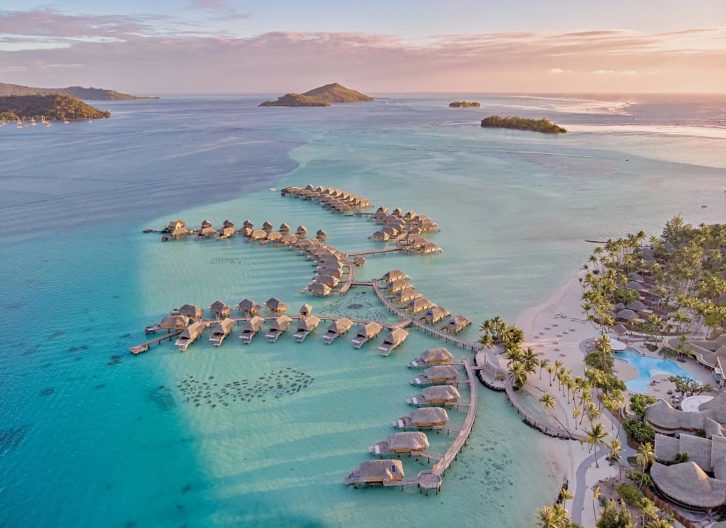 Le_Bora_Bora_Pearl_Ariel_View_dqq9kx_mss21b