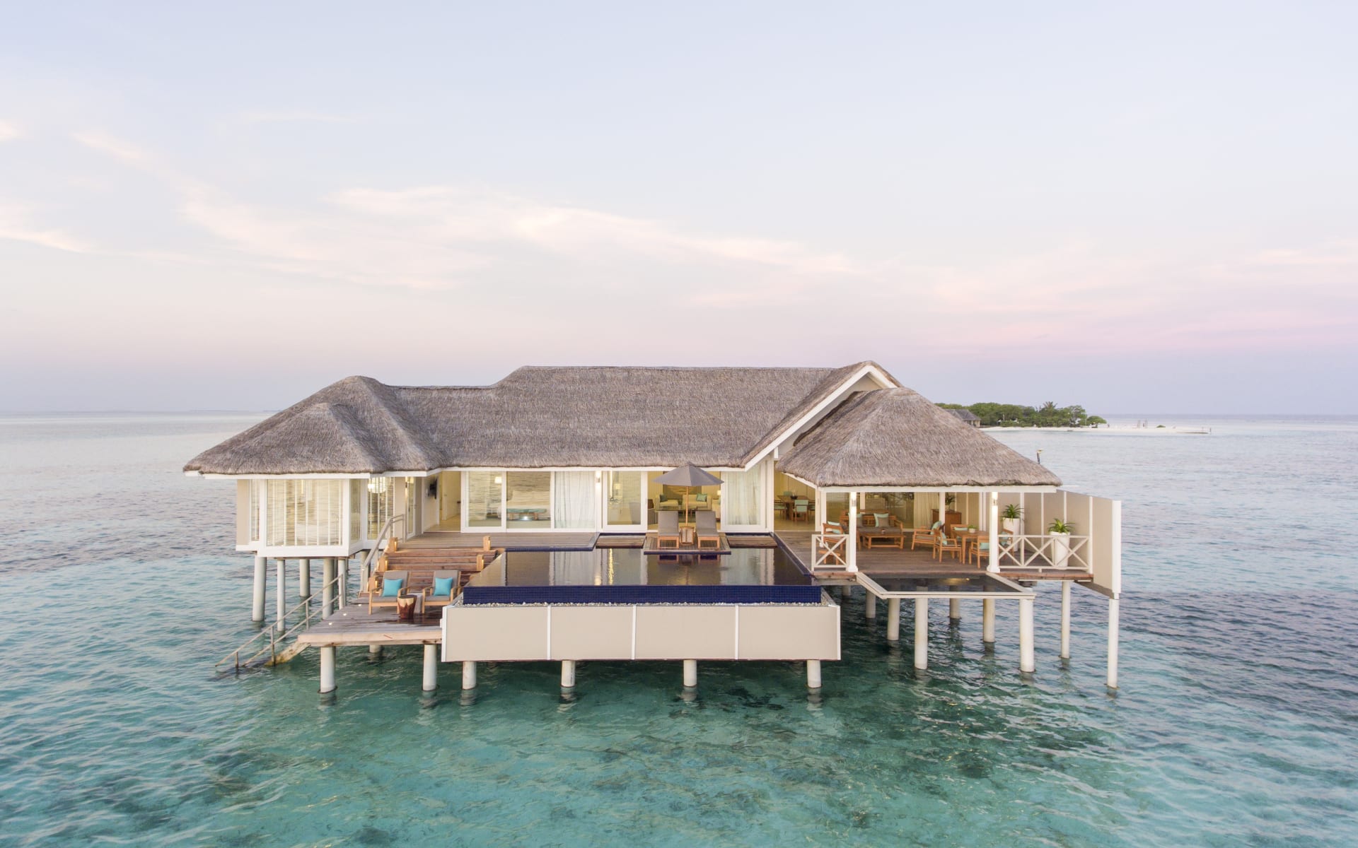 Lux_South_Ari_Atoll_Lux_Villa_zwomef