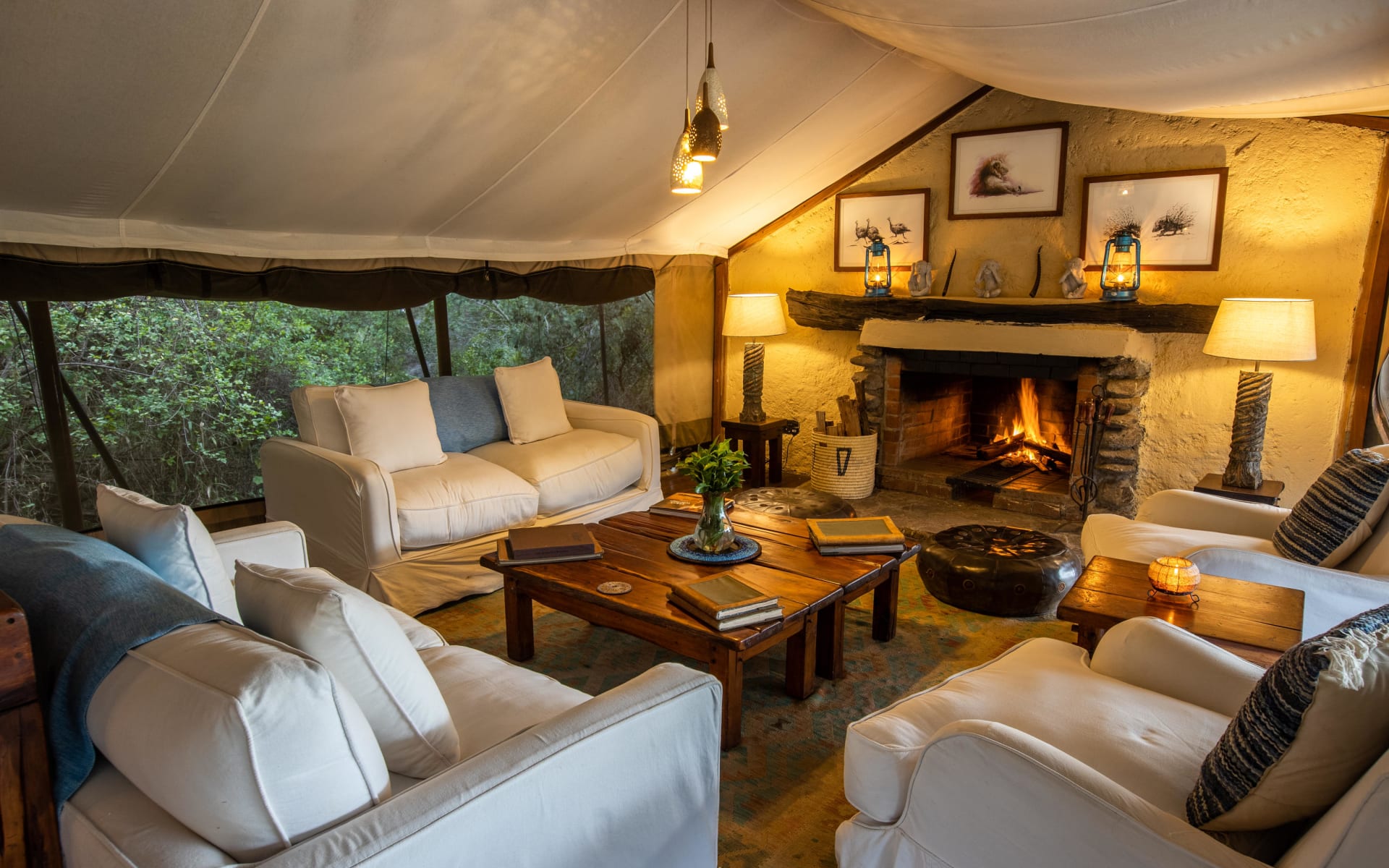 Offbeat_mara_kenyaCosy_Mess_tent