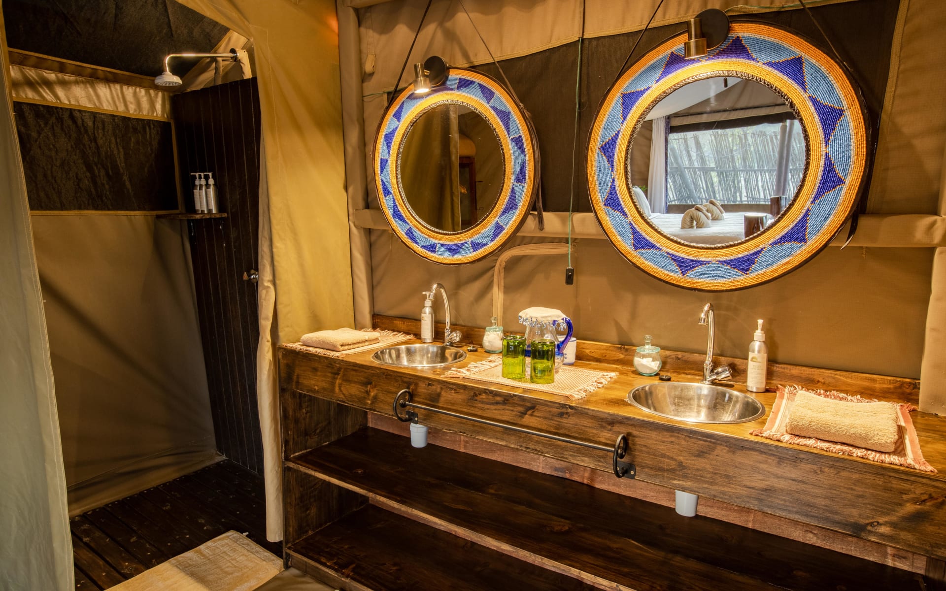 Offbeat_mara_kenya_bathroom