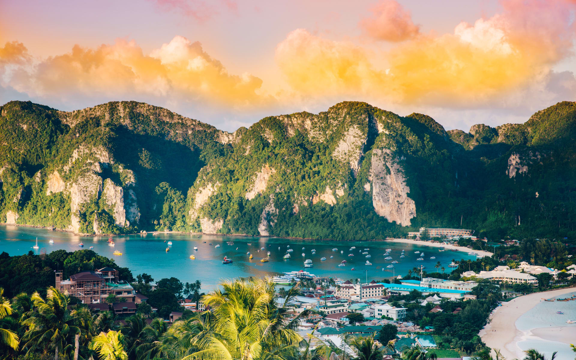 Phi_Phi_Island_Thailand_Free_Stock_Image_Unsplash_2017_CCEvan_Krause-BU6lABNbTpA_fzl7uo
