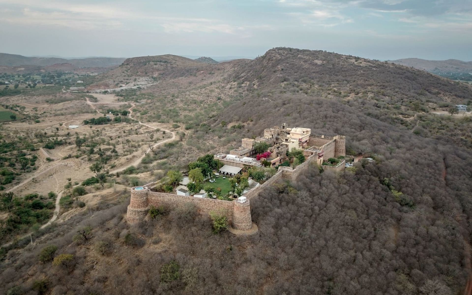 Ramathra_Fort_Arieal_View_xbxicb