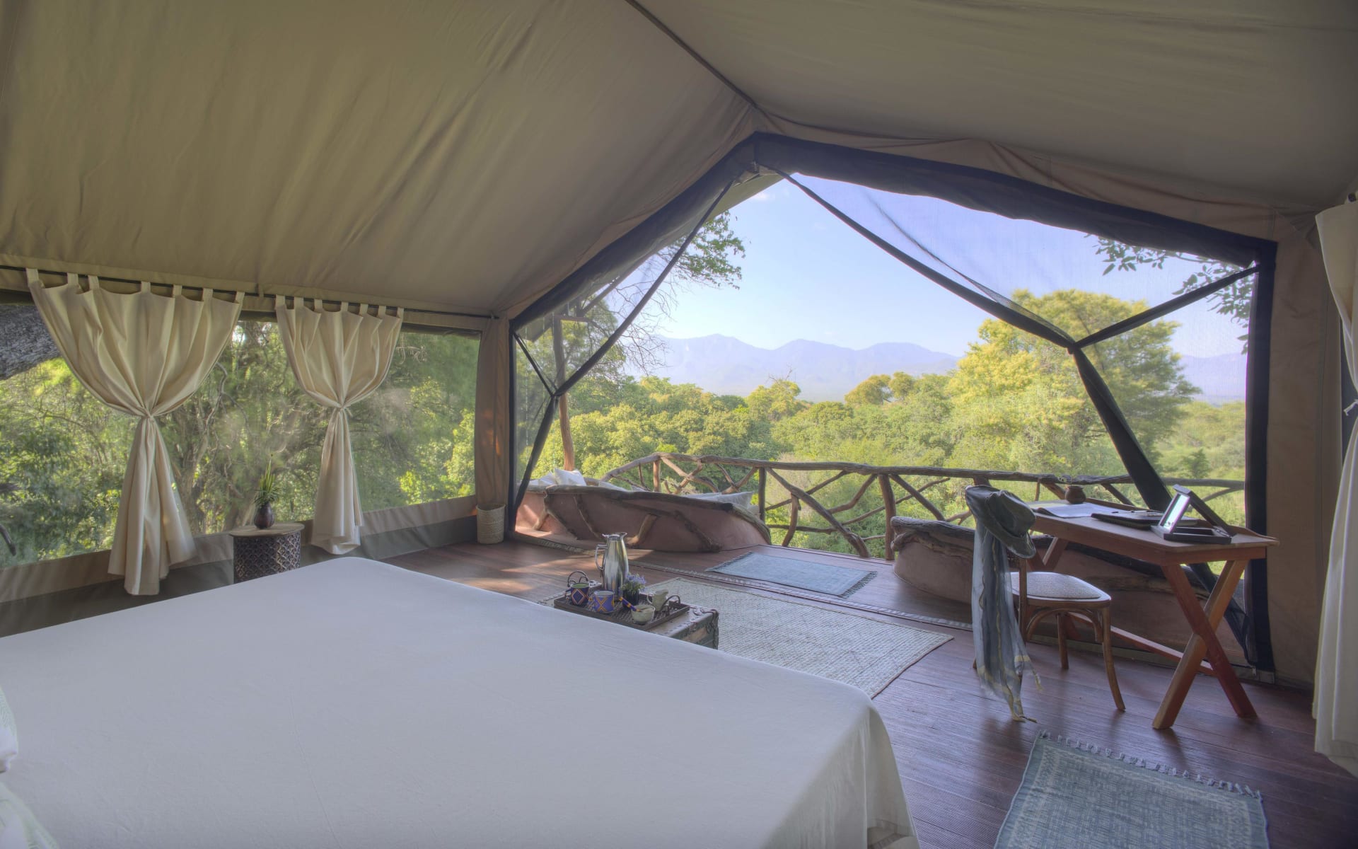 Sarara_Treehouses_zbhdfb