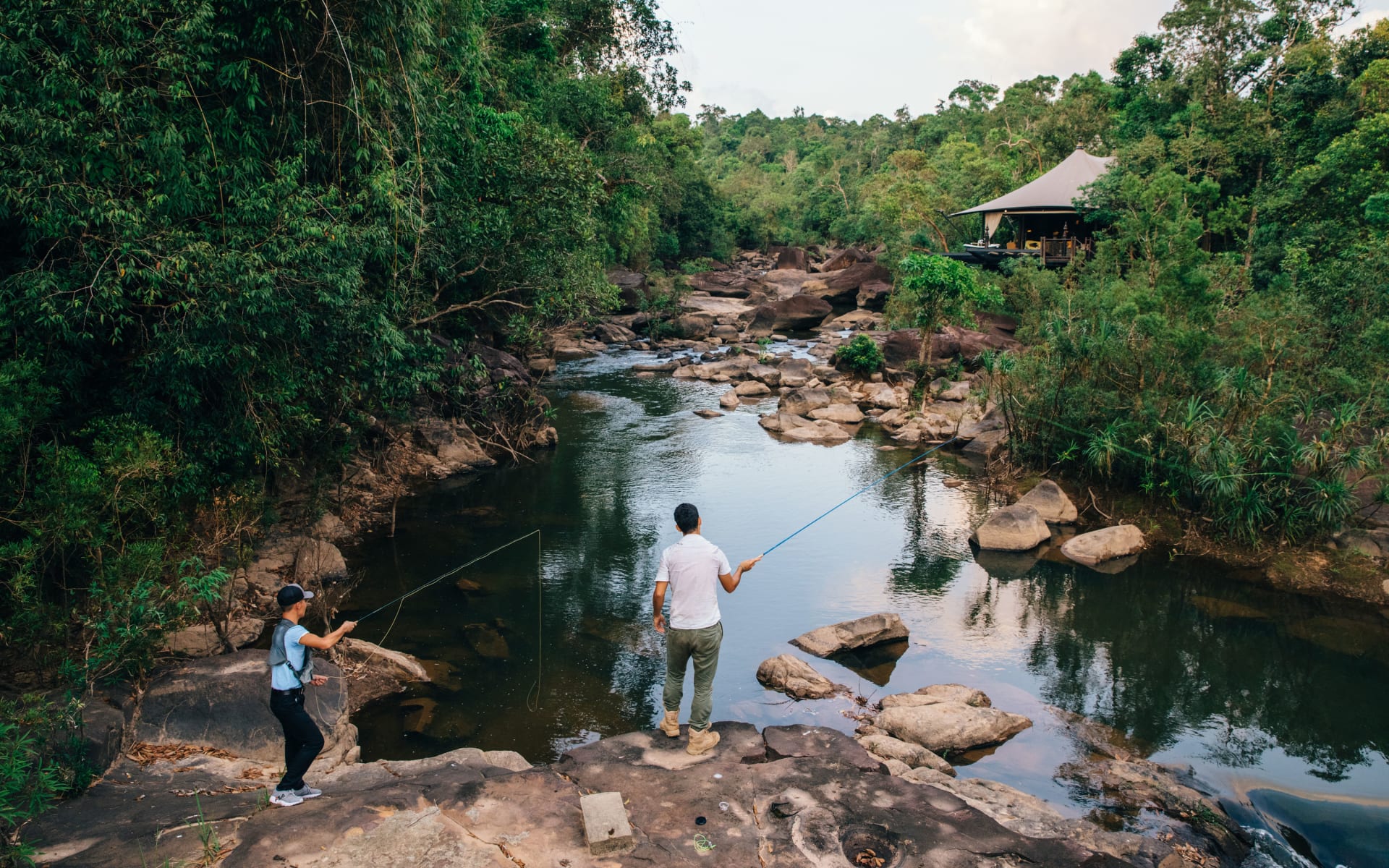 Shinta_Mani_Wild_Fishing_wn0sl6