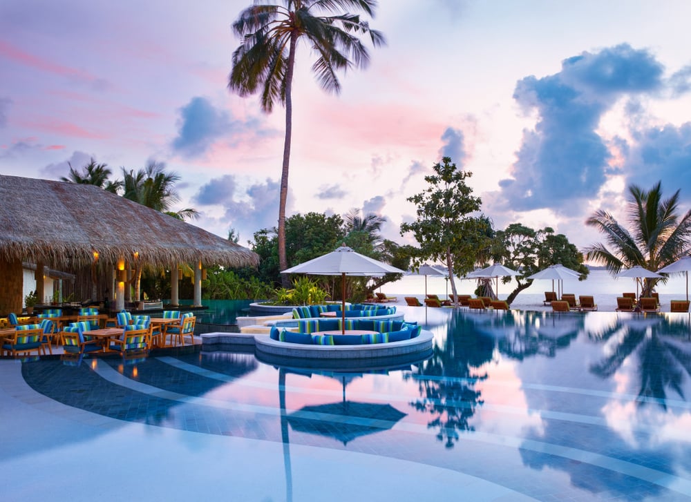 The Six Senses Laamu has a swimming pool surrounded by a sun deck.