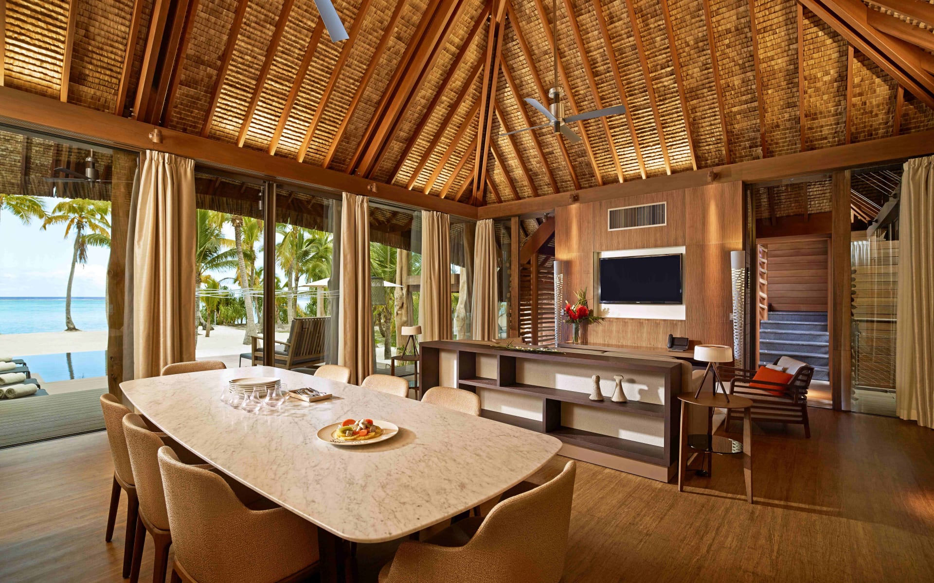 Large villa dining area and living room