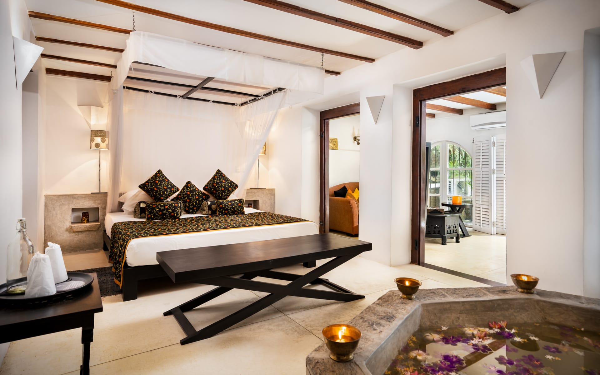 The_Kandy_House_Bedroom_Overview_tqg2ns