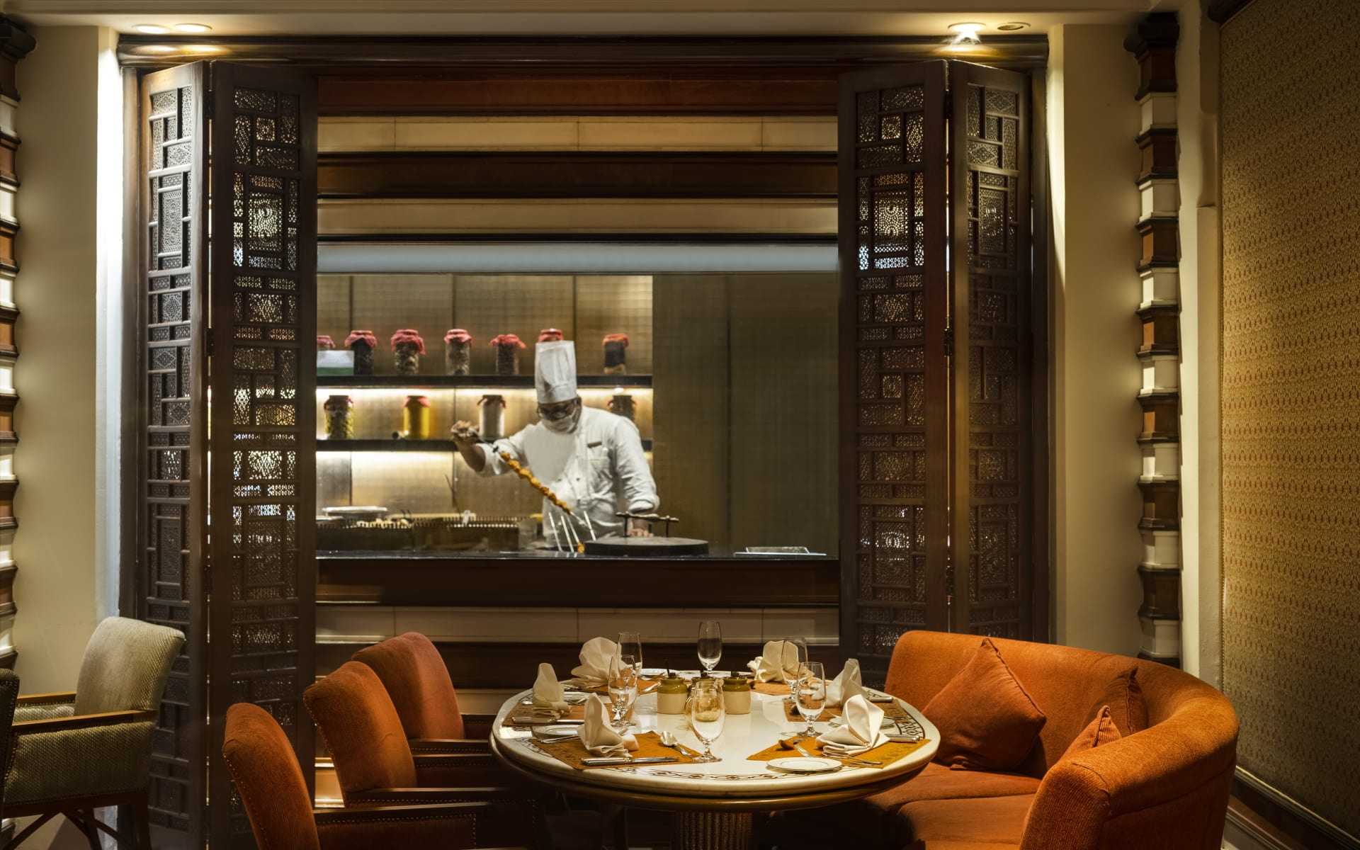 The_Oberoi_Amarvilas_Chef_twbnjl