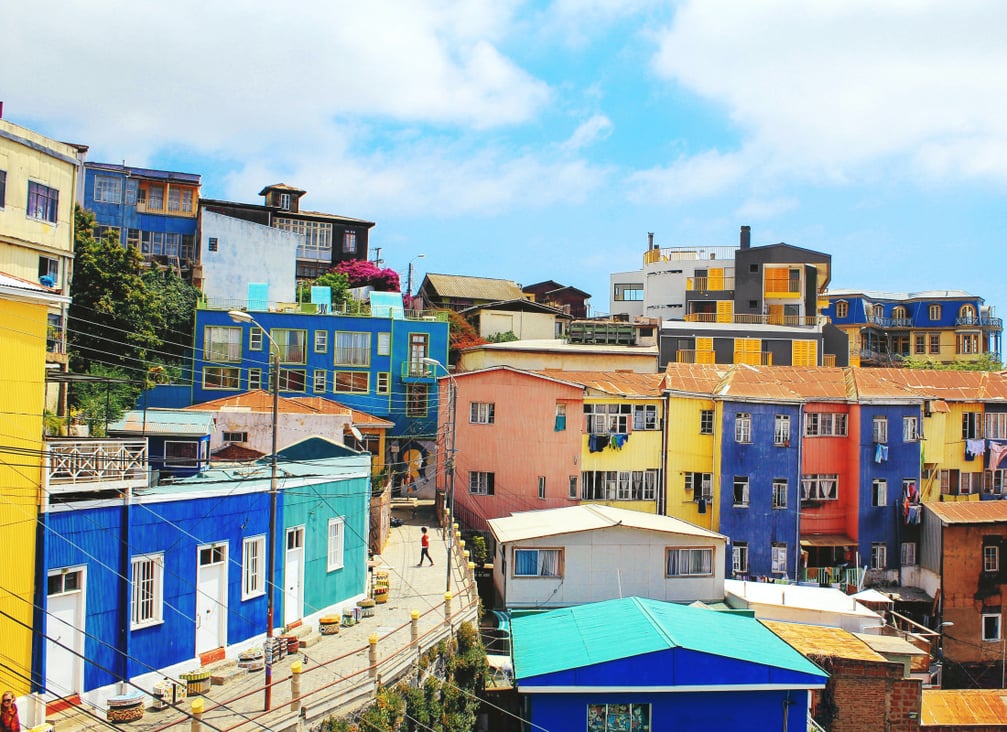 Valparasio_chile_unsplash_tpeskc