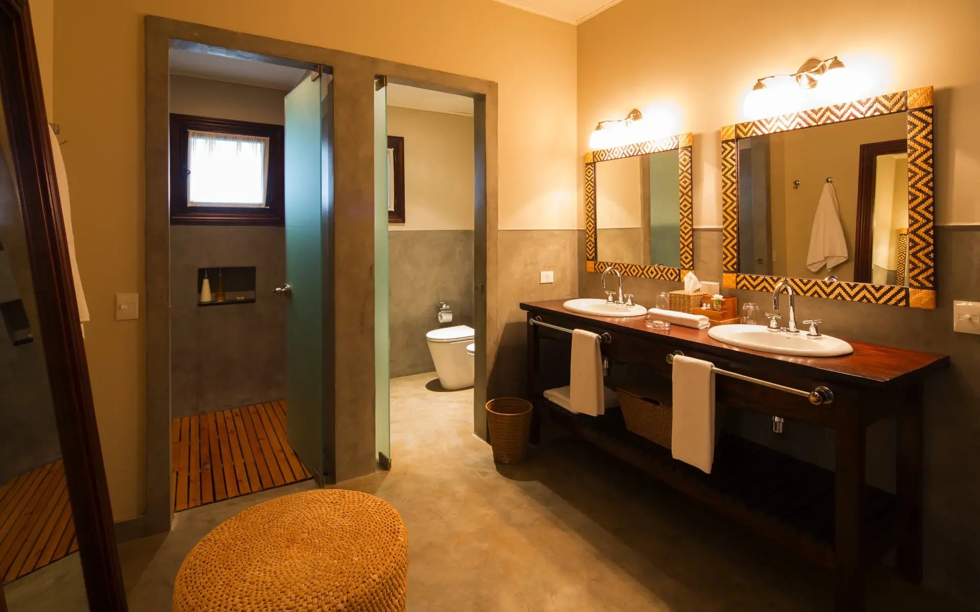 Pictures of the Hotels