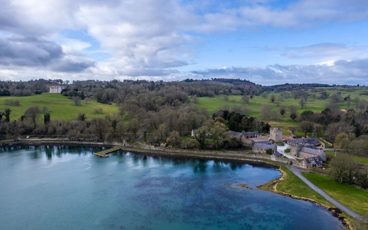 Visit Castle Ward on a Game of Thrones tour in Northern Ireland.