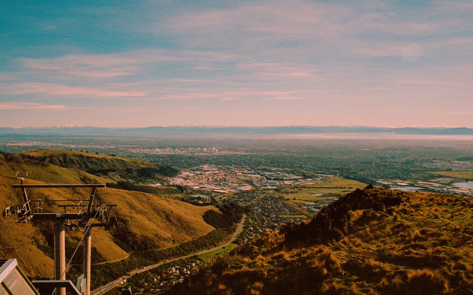 christchurch_gondola_unsplash_pzmtkm