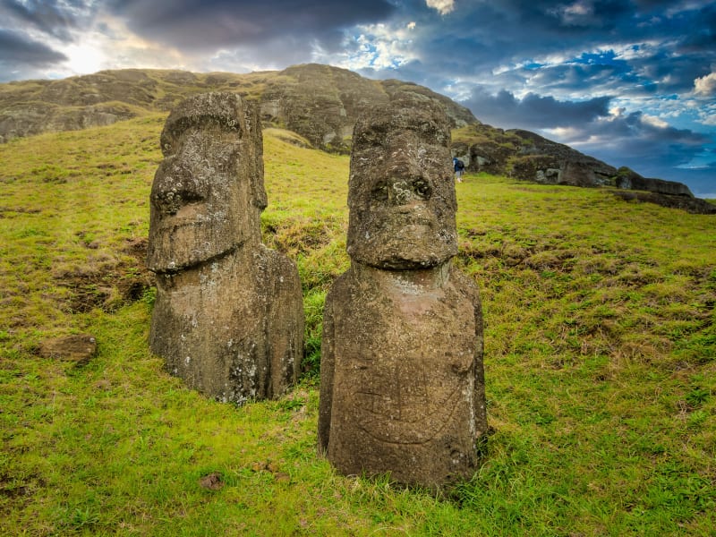 easter_island_unsplash2_pwzr7m