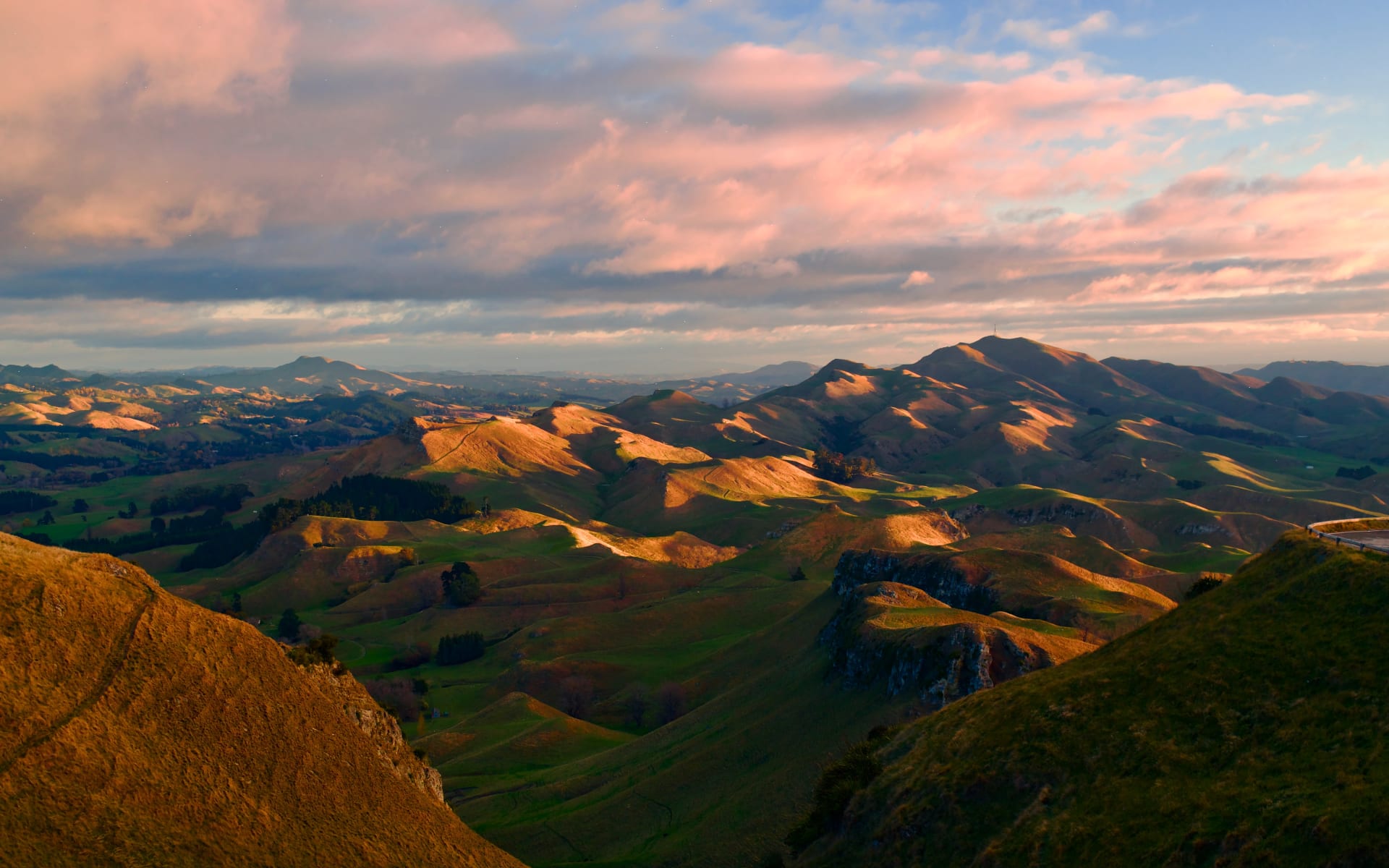 hawkes_bay_unsplash_aixxoa