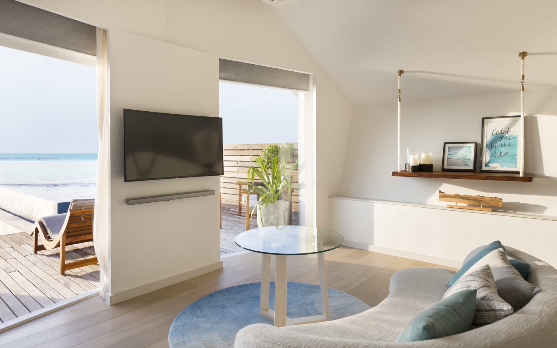 lux_south_ari_atoll_livingroom_maldives_epo0ld