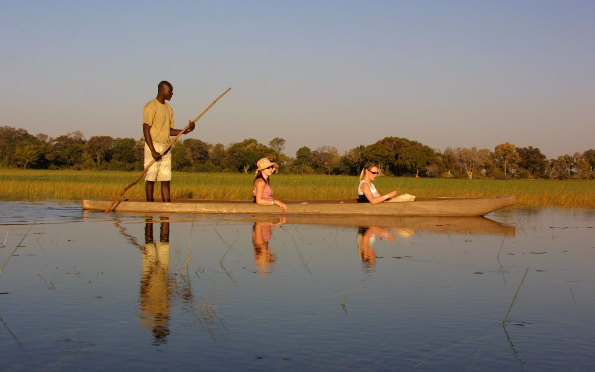 pom_pom_camp_botswana_mokoro_safari-1