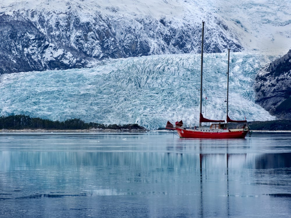 sailing_patagonia_unsplash_evclkb