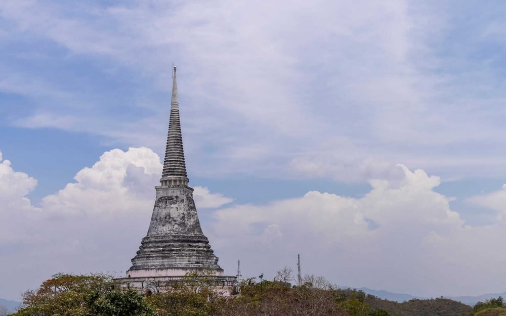 Chom Phet is a pagoda which reaches towards the blue sky in Luang Prabang.