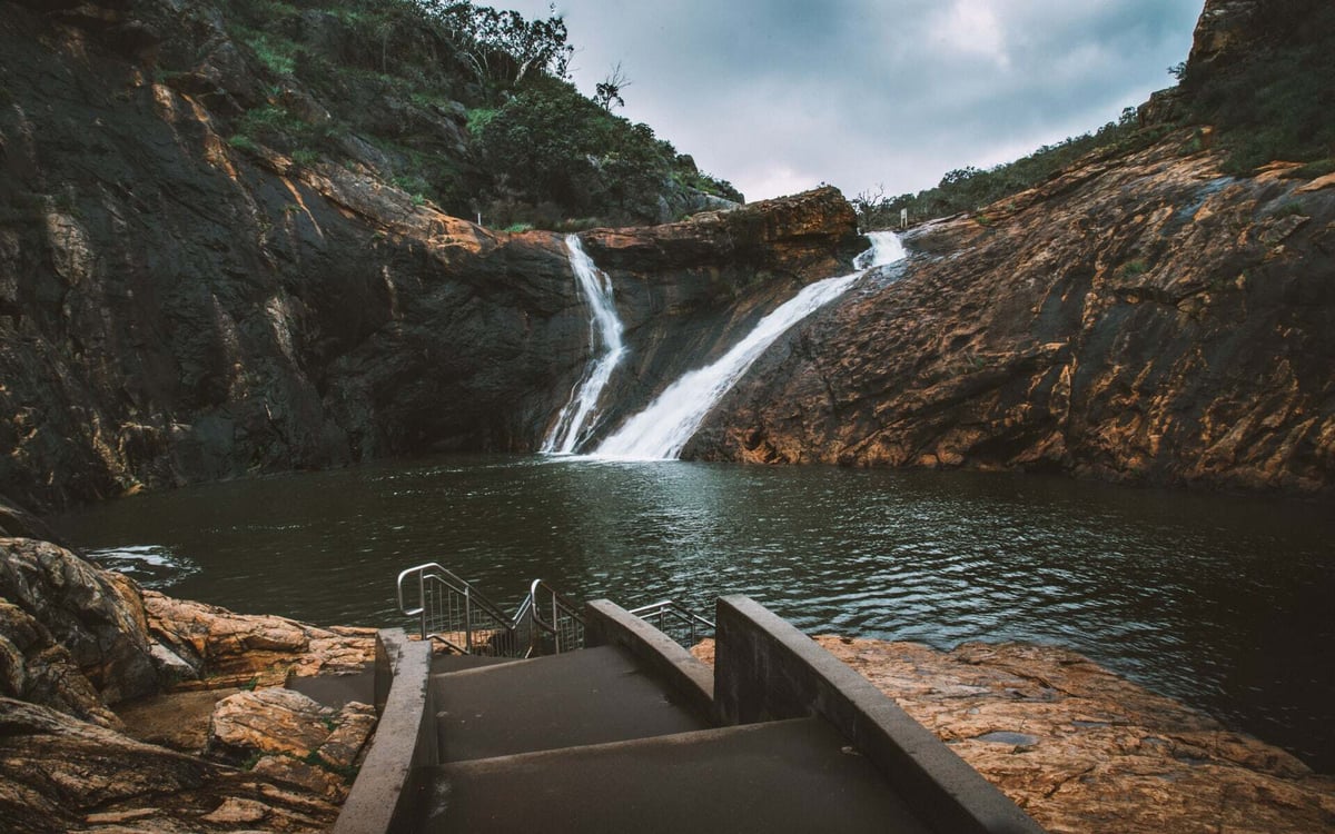 Visit the most beautiful places in Perth on your Australia tour.