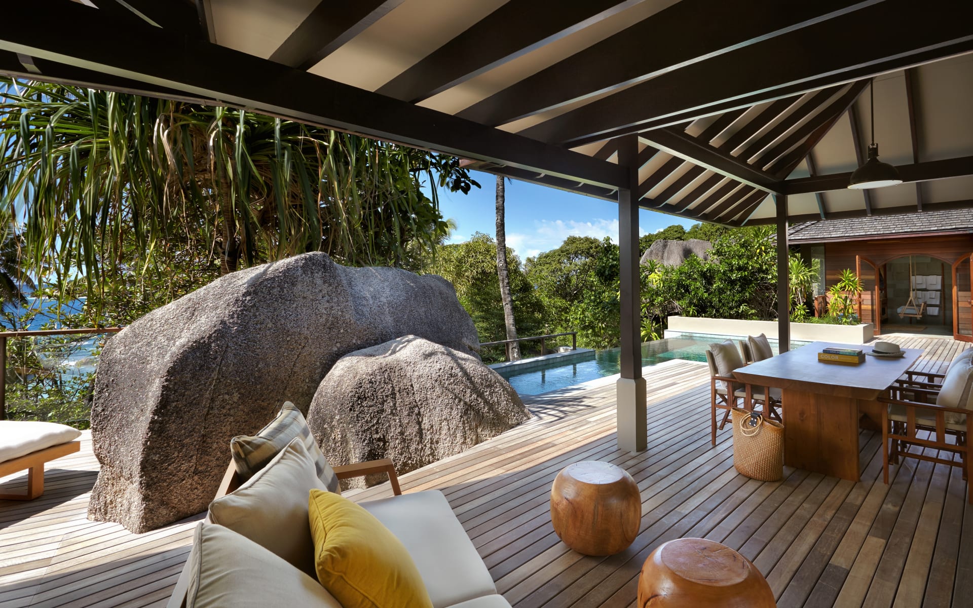 six_senses_zil_pasyon_seychelles_pool_deck_nsitqj