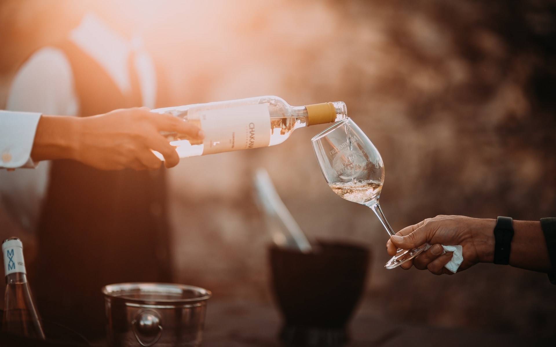 wine_tasting_unsplash_m8vfth