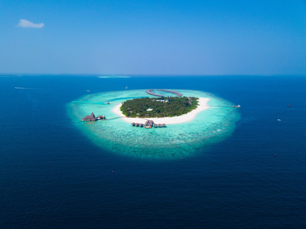 Maldives_Unsplash_CCZunnoon_Ahmed_mcqvcz_WebsiteMedium