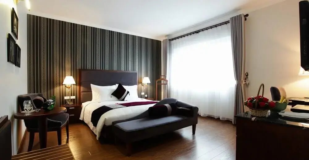 essence-hotel-junior-suite-hanoi-vietnam