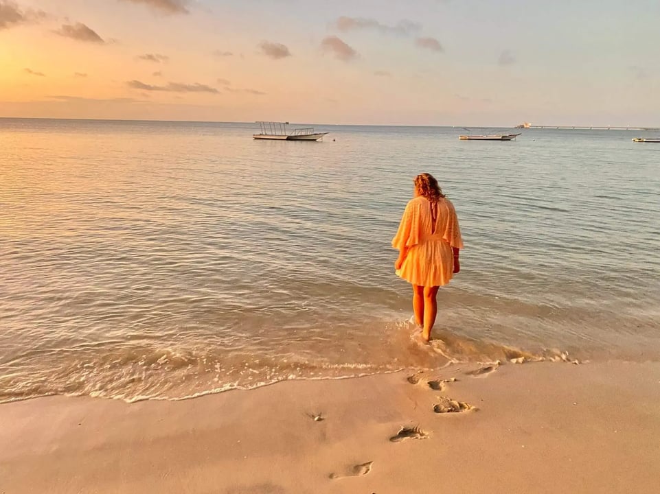 gary_yasmin_tanzania_honeymoon_beach_large-2