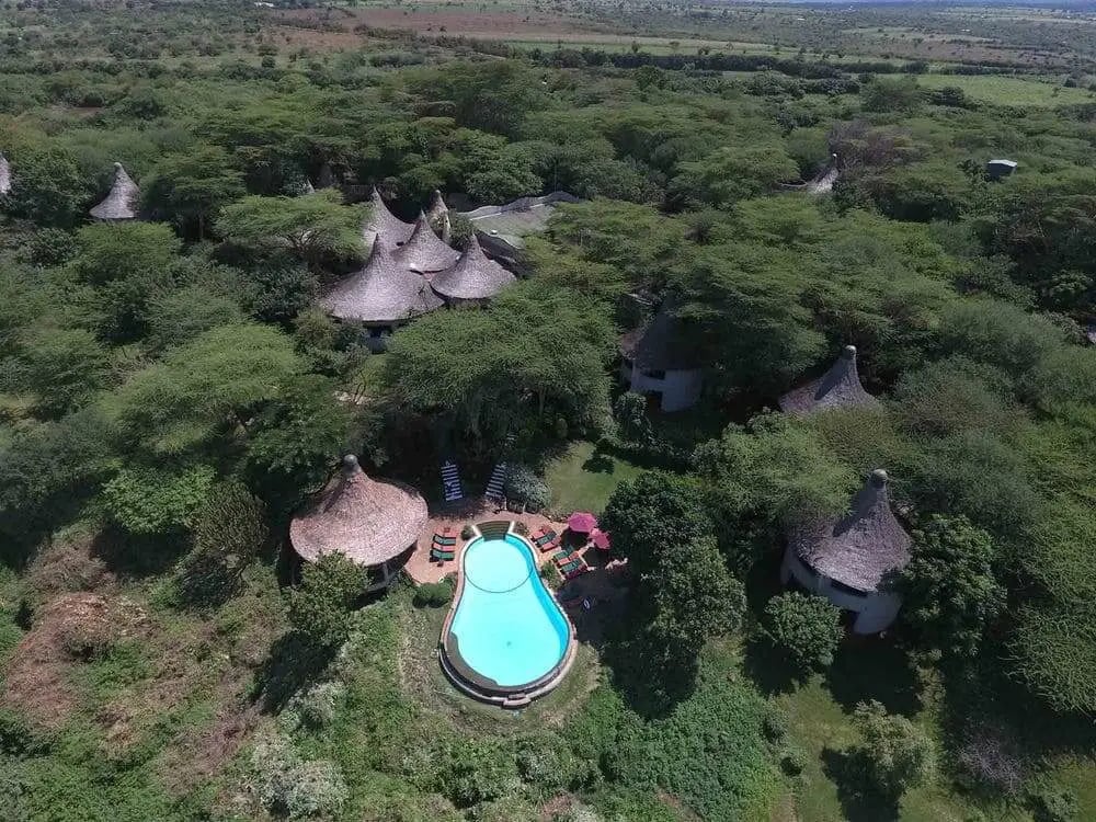 lake_manyara_serena_safari_lodge_tanzania_