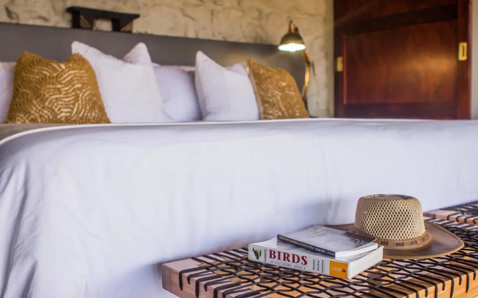 leopard_mountain_safari_lodge_south_africa_rooms_2