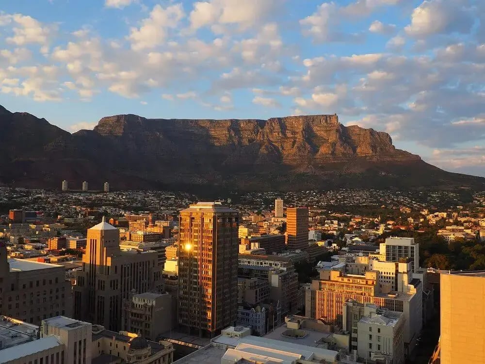 table_mountain_sunset_family_cape_town_with_kids